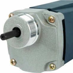 EBERTH Betonrüttler Flaschenrüttler Betonverdichter Elektrisch 800W, Schlauchlänge 2m, Stahlverstärkte Rüttelflasche Mit 35mm Durchmesser, Flexible Welle, Tragbar, 230V, Ein, Aus-Schalter -Betonmischer Verkaufe 2810150 3